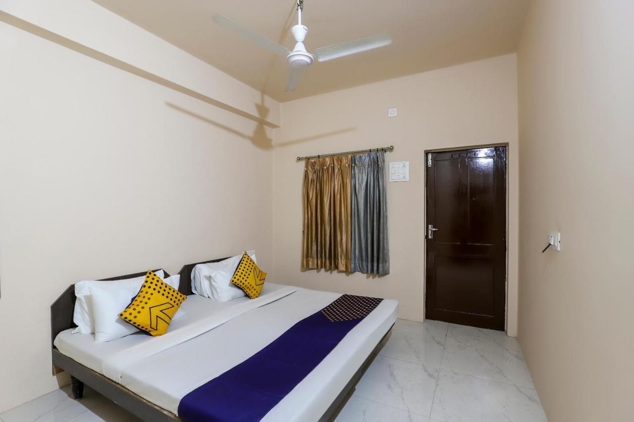 Jāmnagar Spot On 64818 Hotel Minal المظهر الخارجي الصورة