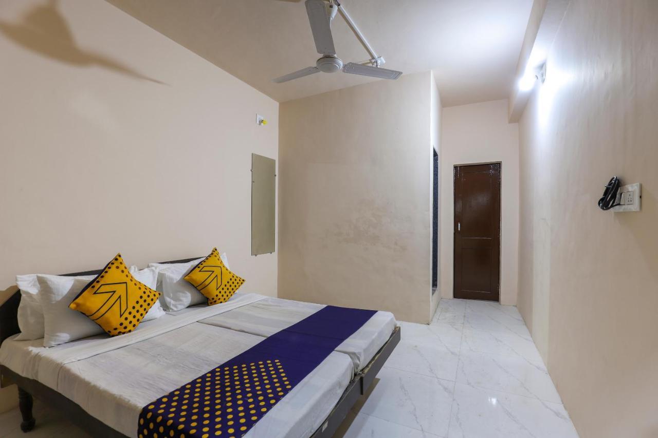 Jāmnagar Spot On 64818 Hotel Minal المظهر الخارجي الصورة