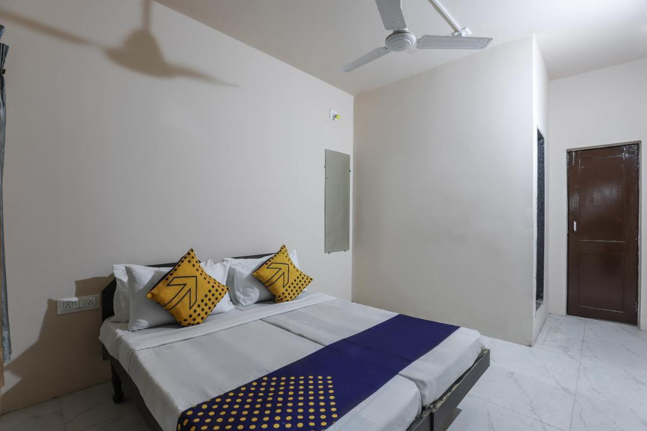 Jāmnagar Spot On 64818 Hotel Minal المظهر الخارجي الصورة