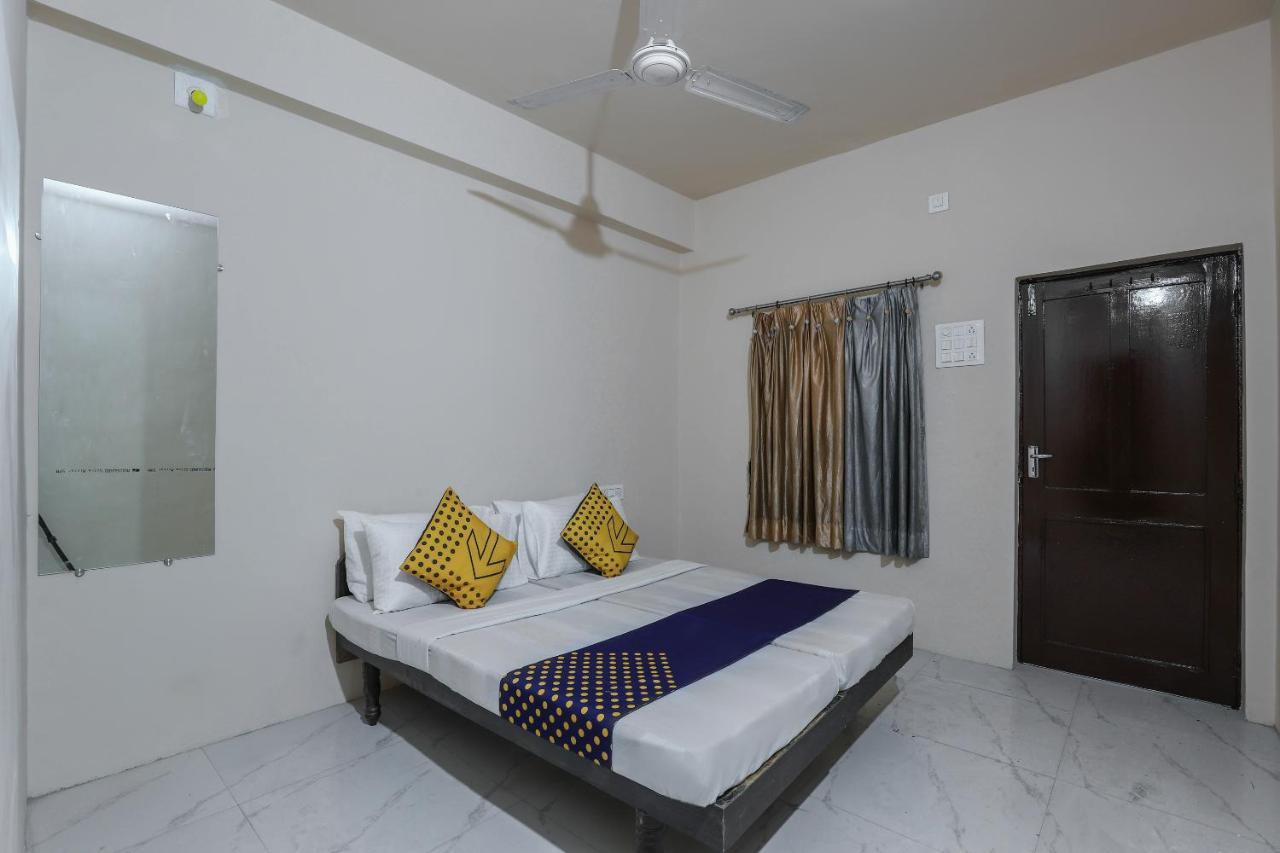 Jāmnagar Spot On 64818 Hotel Minal المظهر الخارجي الصورة